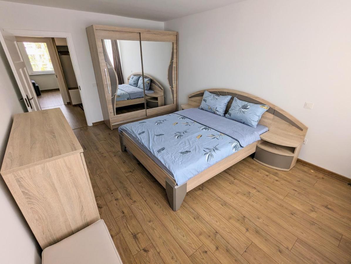 Lovely 2-Bedroom Flat In The Heart Of Druskininkai Bagian luar foto